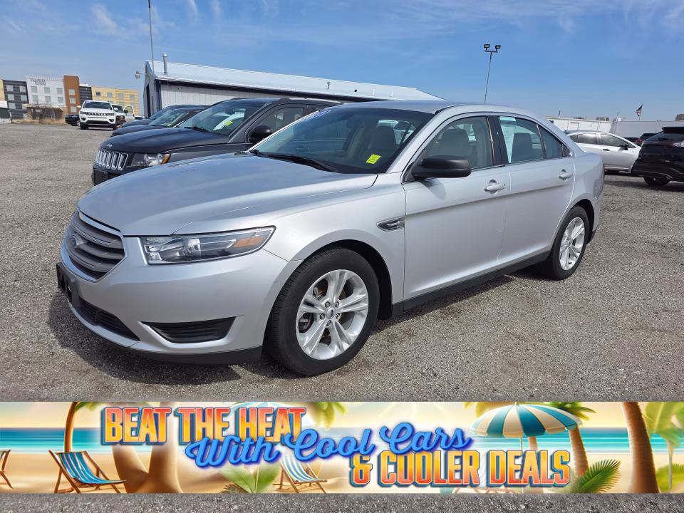 2017 Ford Taurus SE FWD's photo